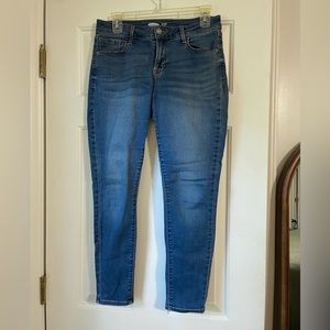 Old Navy Low Rise Rockstar Super Skinny Jeans